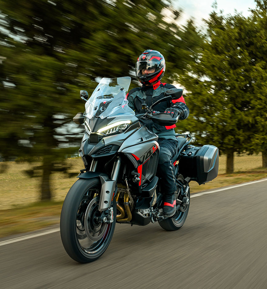 Multistrada V4 S Areodynamics
